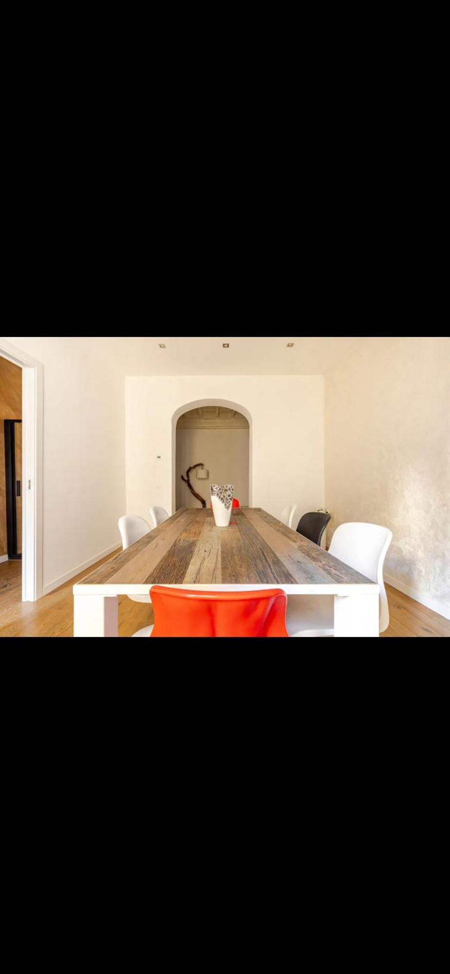 Modern Camaldoli Apartment *